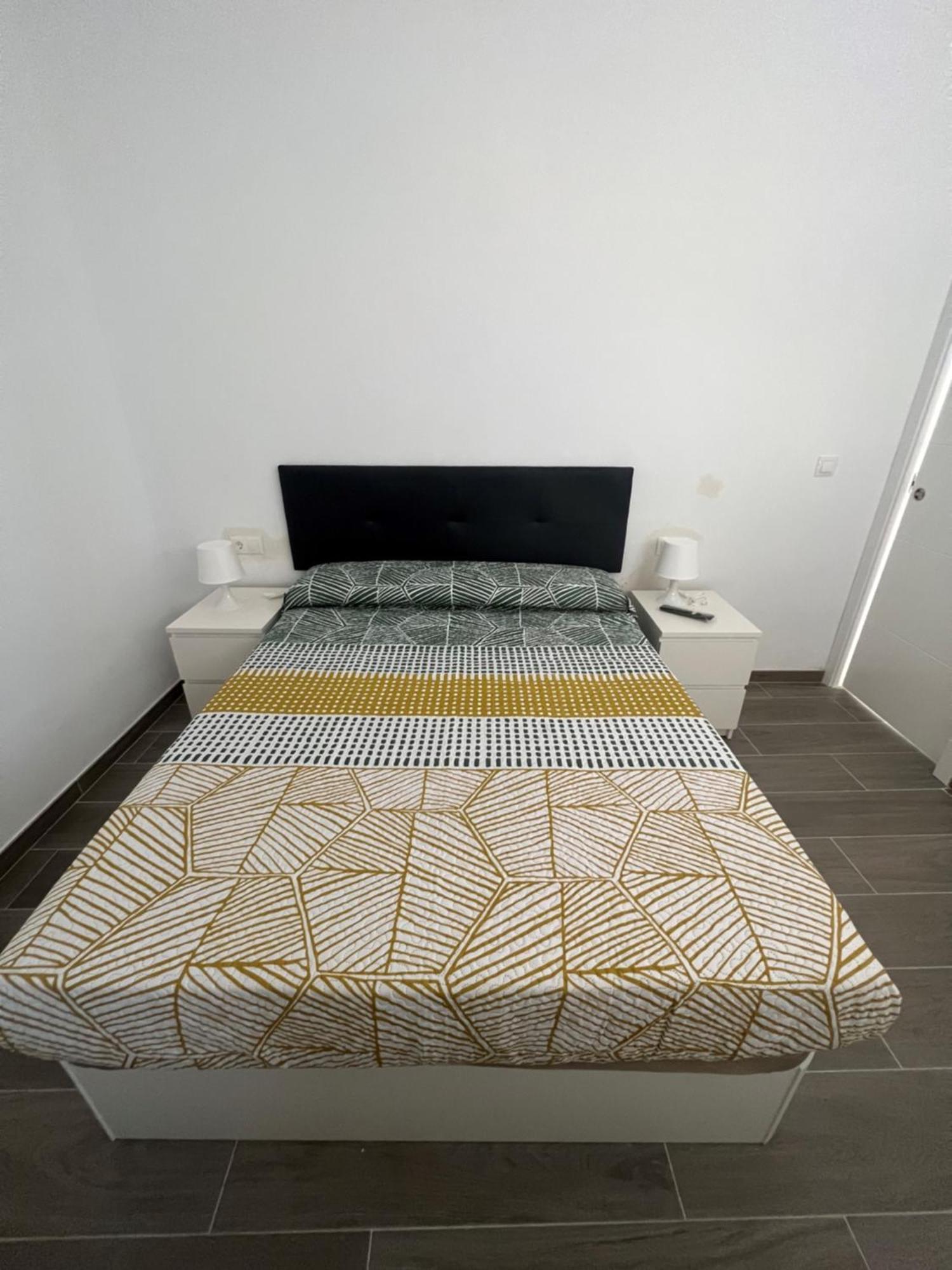 Apartamentos Montalvo Metropolis C Торремолінос Екстер'єр фото